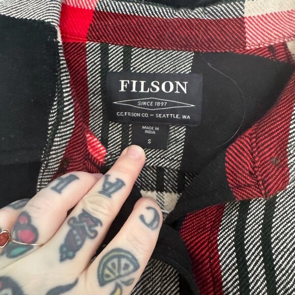 Filson Women's Shacket - Picture 2 of 2